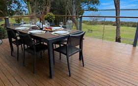 Absolute Lakefront House - Enjoy The Sunrise